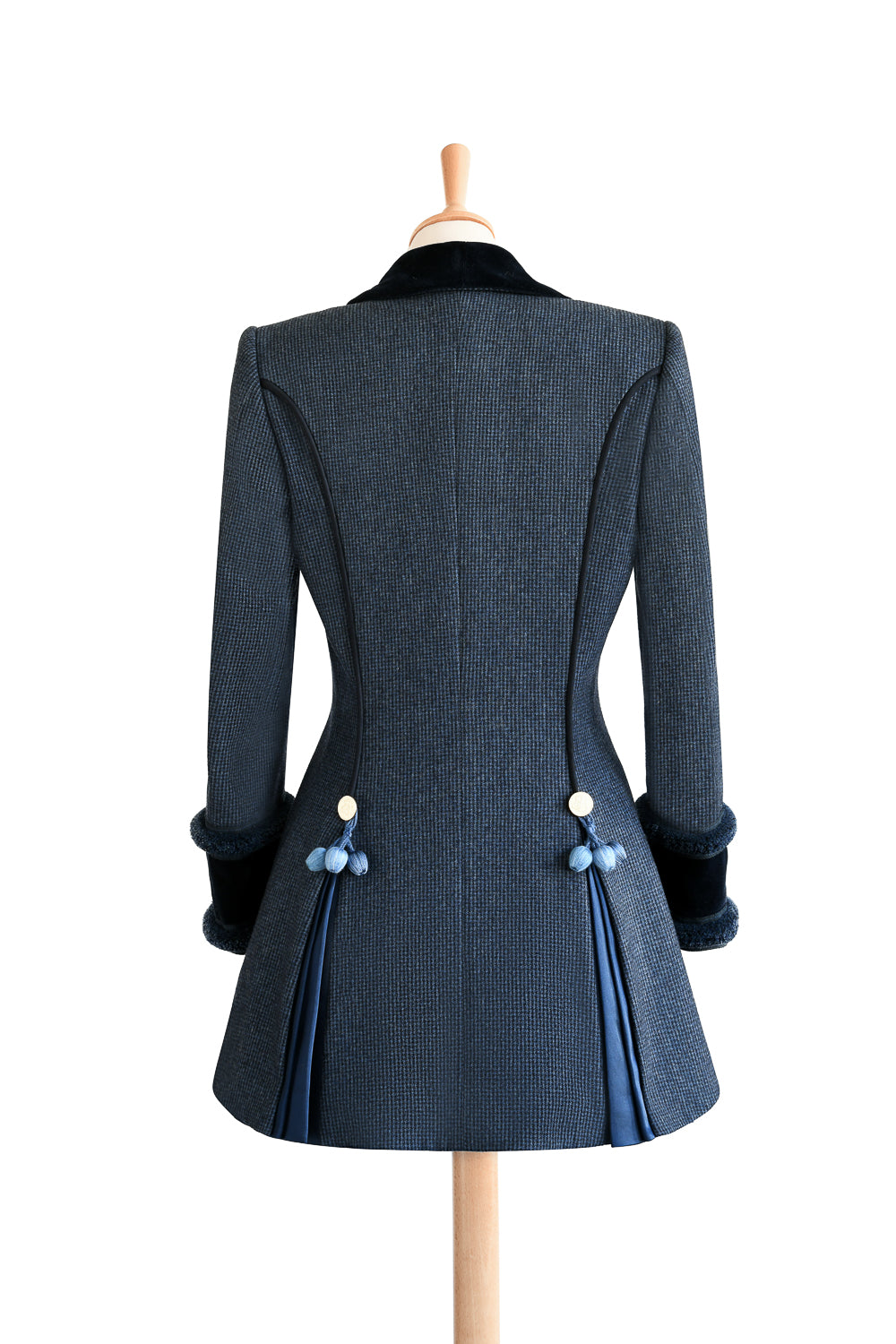 Reynolds No.4 in Two-toned Blue Mini Houndstooth back view